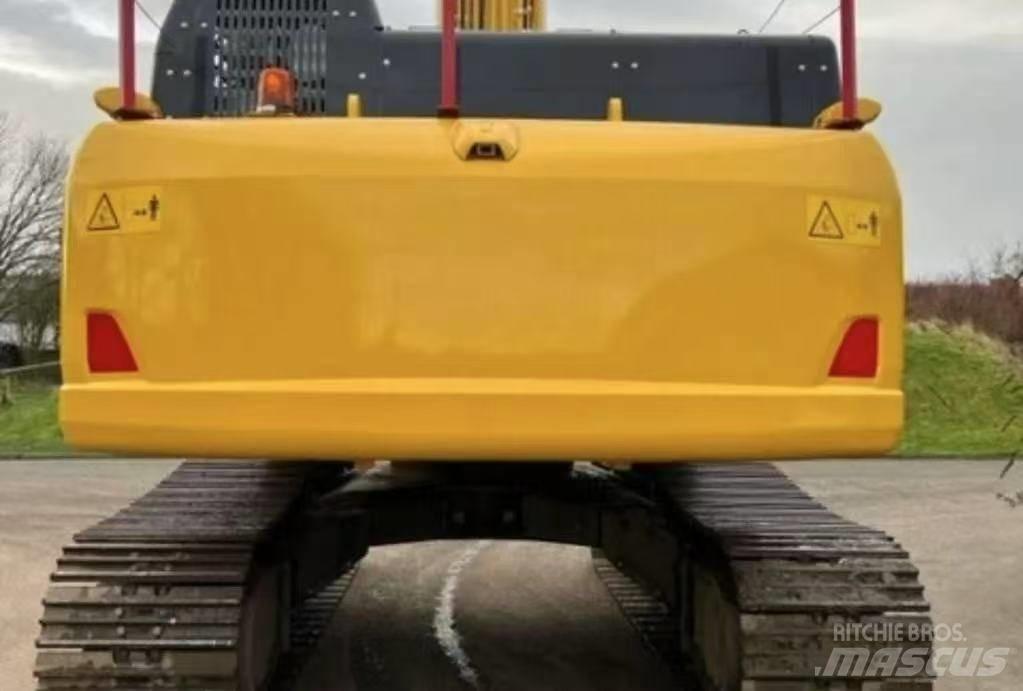Komatsu PC 490 LC Pásová rýpadla