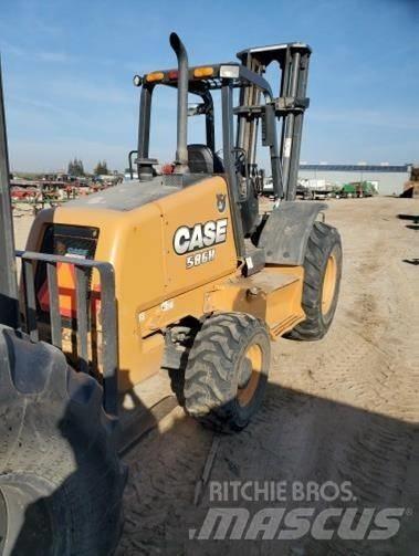 CASE 586H Terénní vysokozdvižné vozíky
