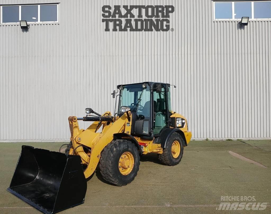 CAT 906H, Hjullastare Kolové nakladače