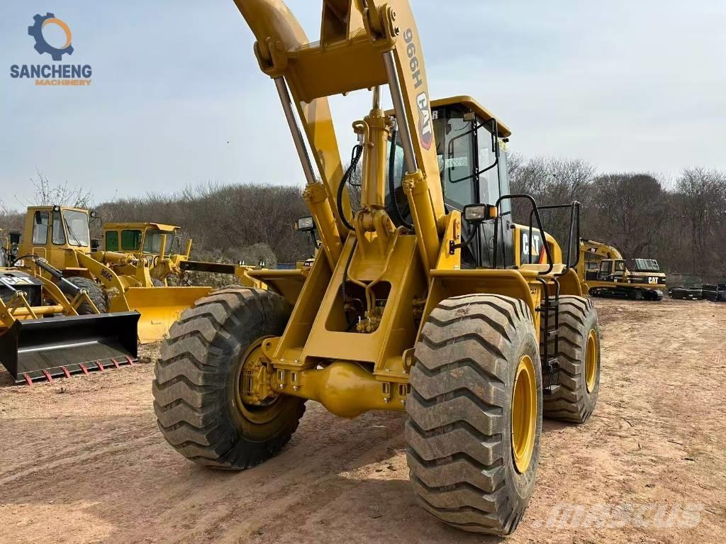 CAT 966H Kolové nakladače
