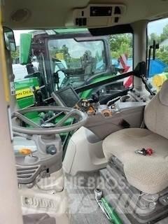 John Deere 6250R Traktory
