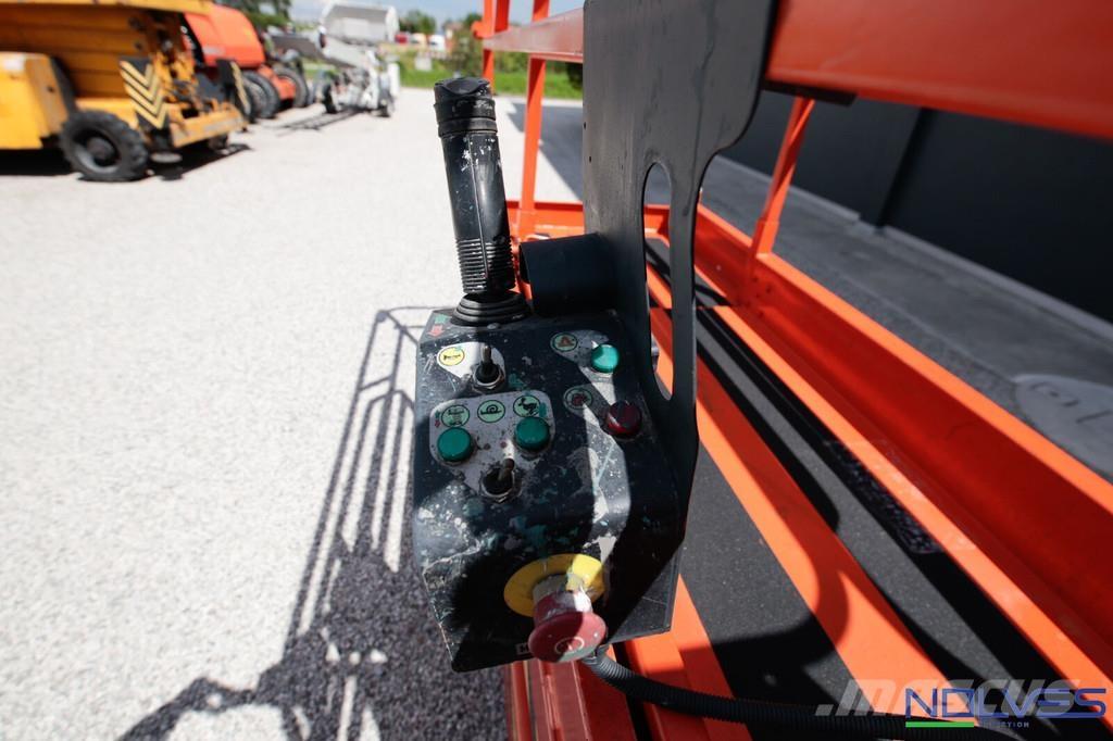 Haulotte COMPACT8 Nůžková zvedací plošina