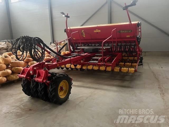 Väderstad Rapid400C Mechanické secí stroje
