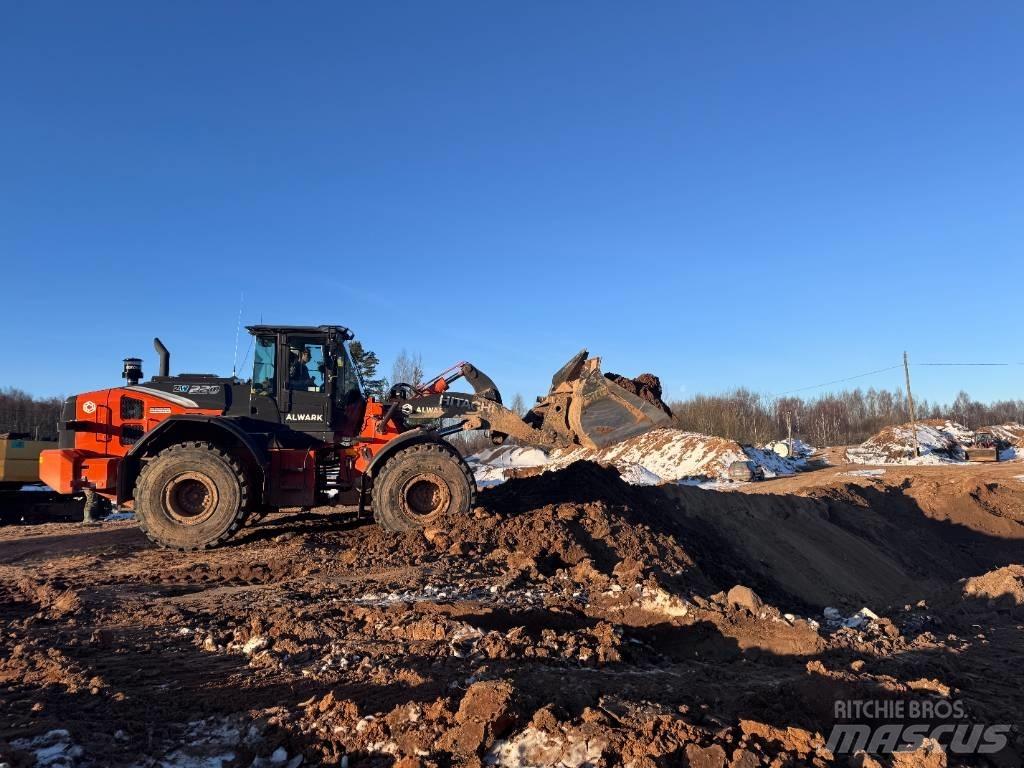 Hitachi ZW 310-7 Kolové nakladače