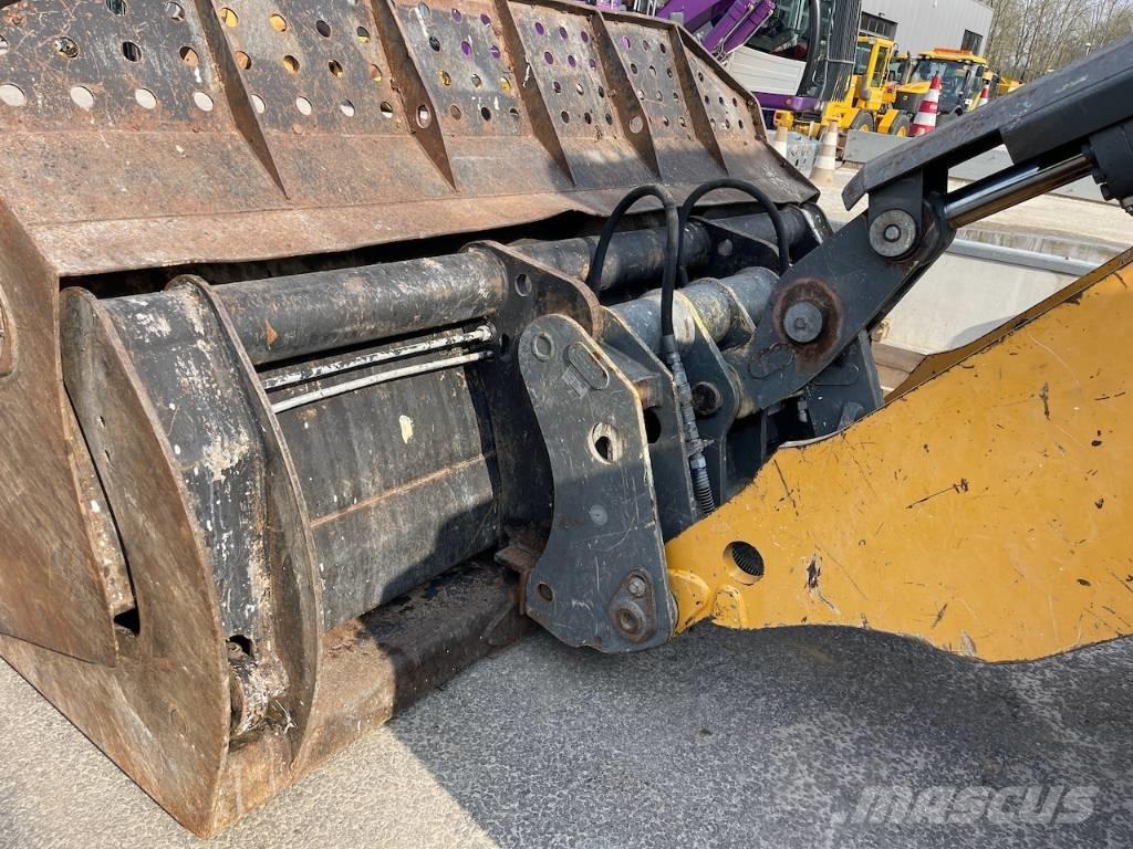 Liebherr 550 CDC + BSS Kolové nakladače