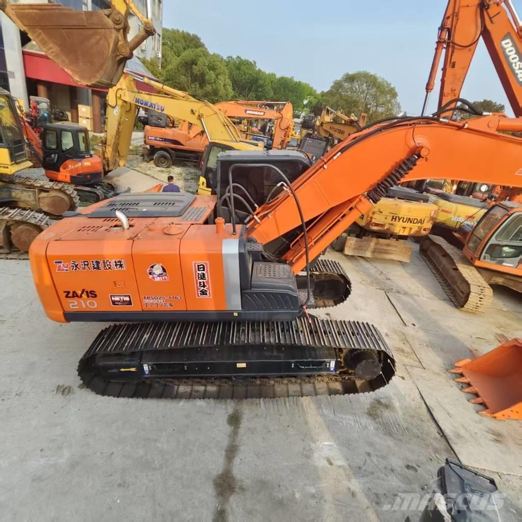 Hitachi ZX 210 Pásová rýpadla