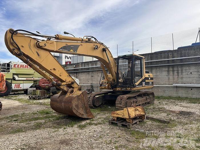 CAT 318B Speciální bagry