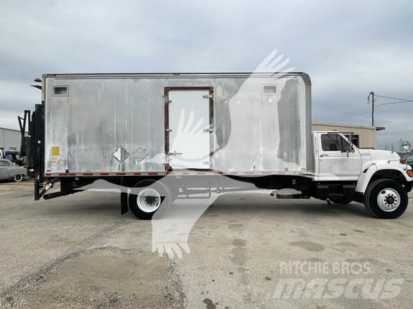 Ford F800 Stavebnictví - ostatní