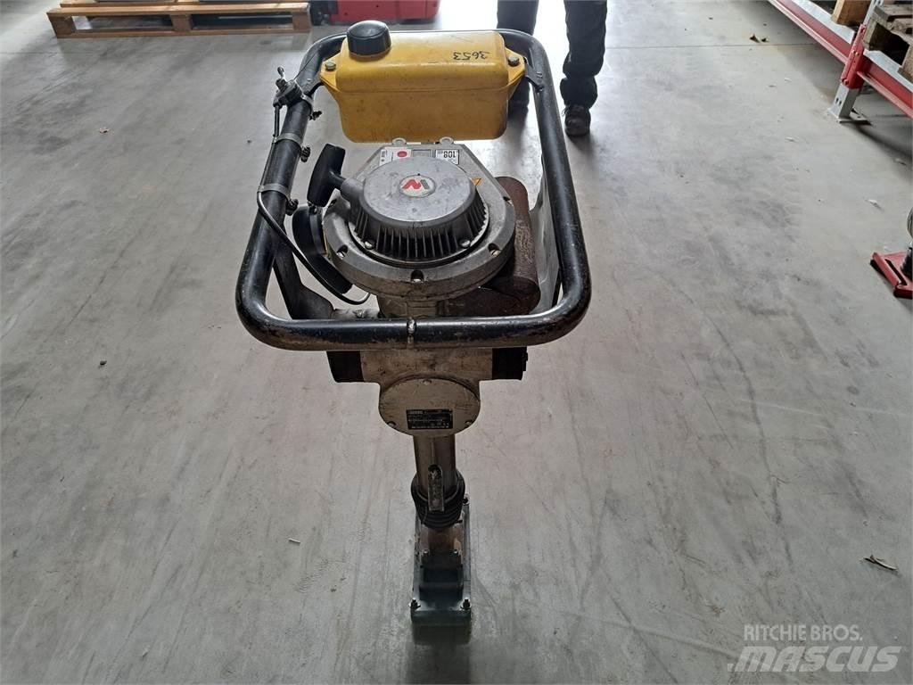Wacker Neuson BS30 Vibrační pěchy