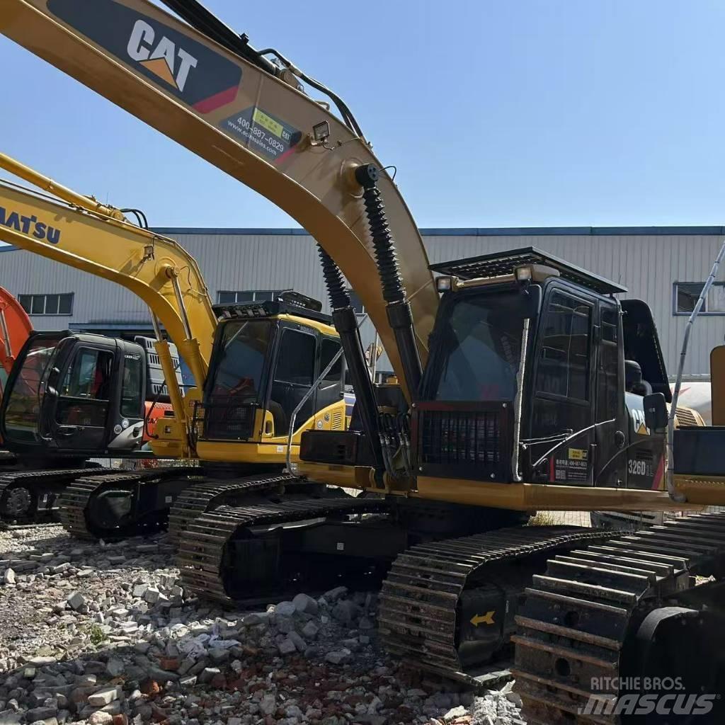 CAT 326D2L Pásová rýpadla
