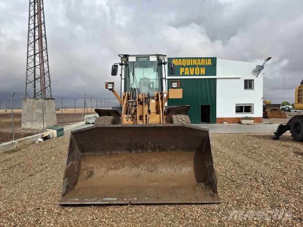 CASE 521 D Kolové nakladače