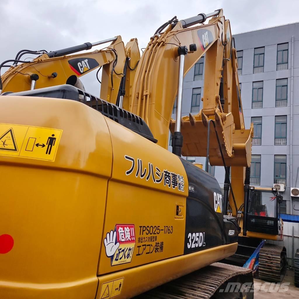 CAT 325 D Pásová rýpadla