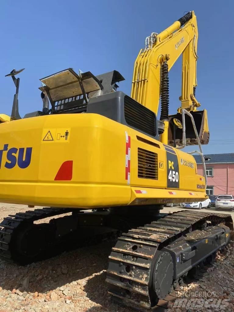 Komatsu 450LC-8 Pásová rýpadla