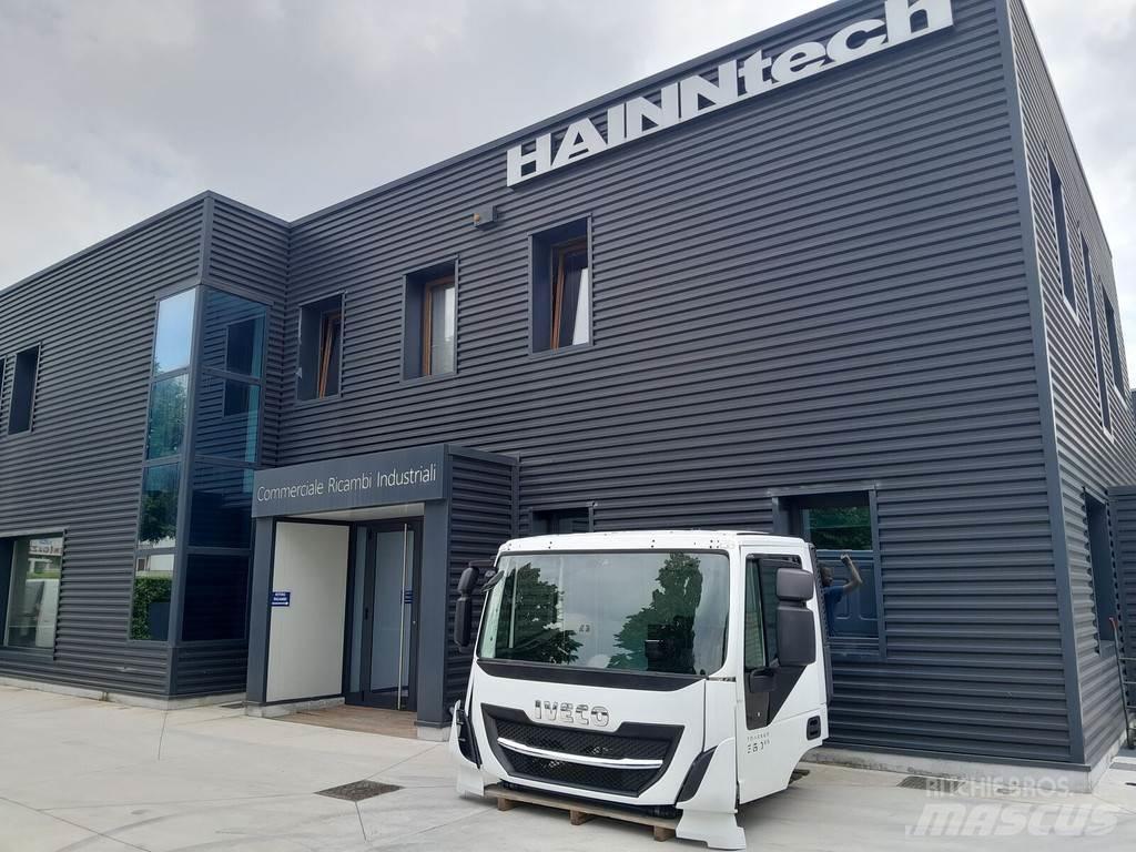 Iveco Trakker E6 Kabiny a interiér