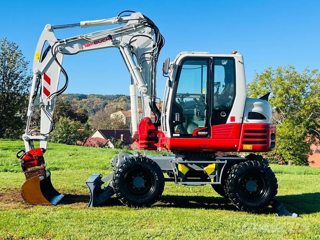 Takeuchi TB 295 W Kolová rýpadla
