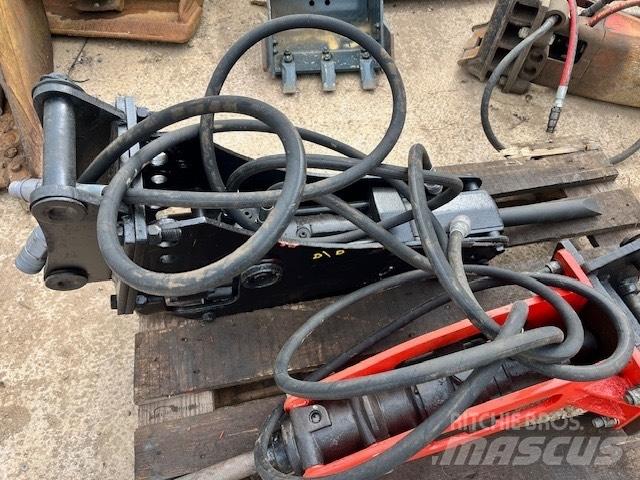 Rammer 111 Bourací kladiva / Sbíječky