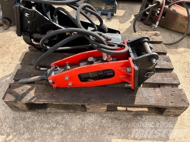 Rammer 111 Bourací kladiva / Sbíječky
