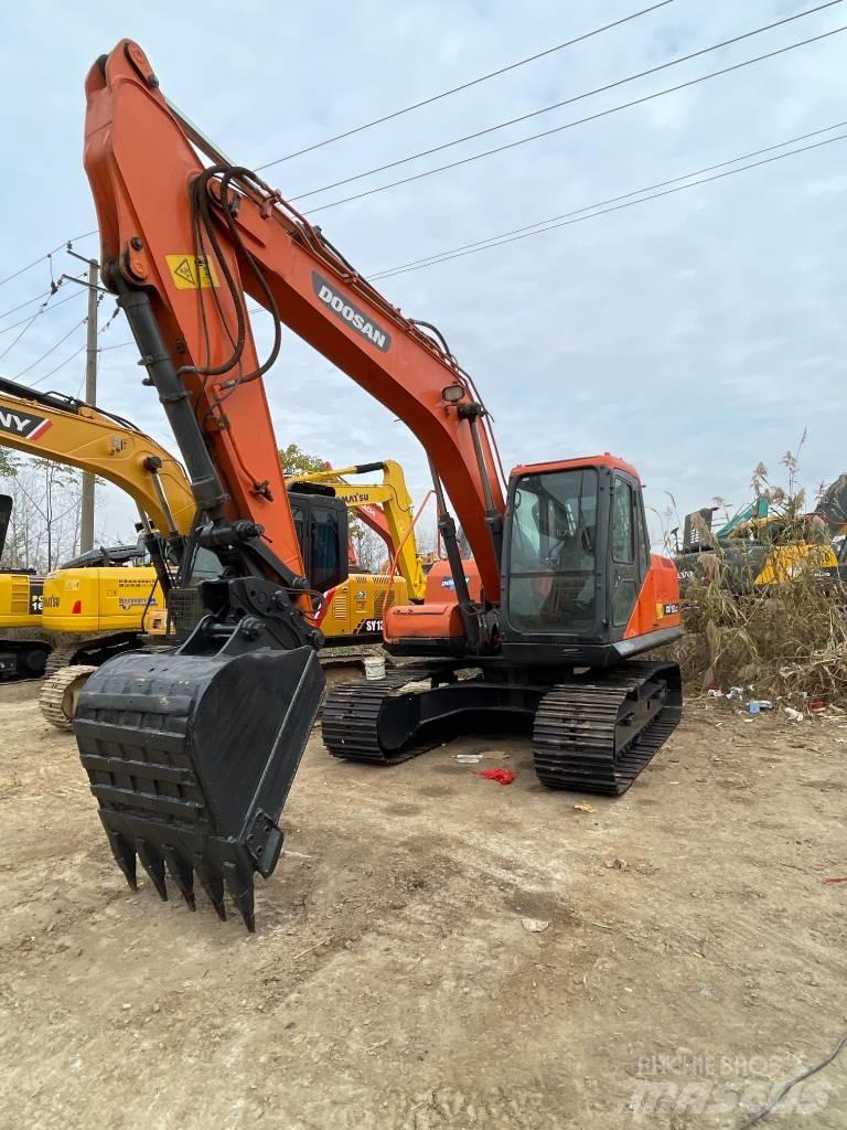Doosan dx150 Pásová rýpadla