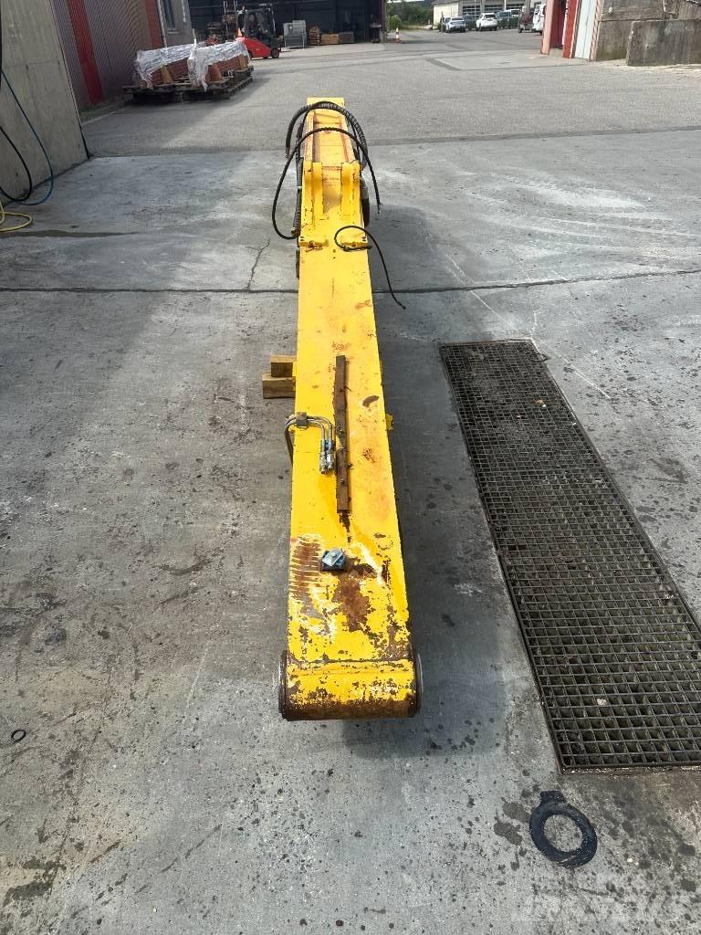Komatsu PC 180-6 Pásová rýpadla