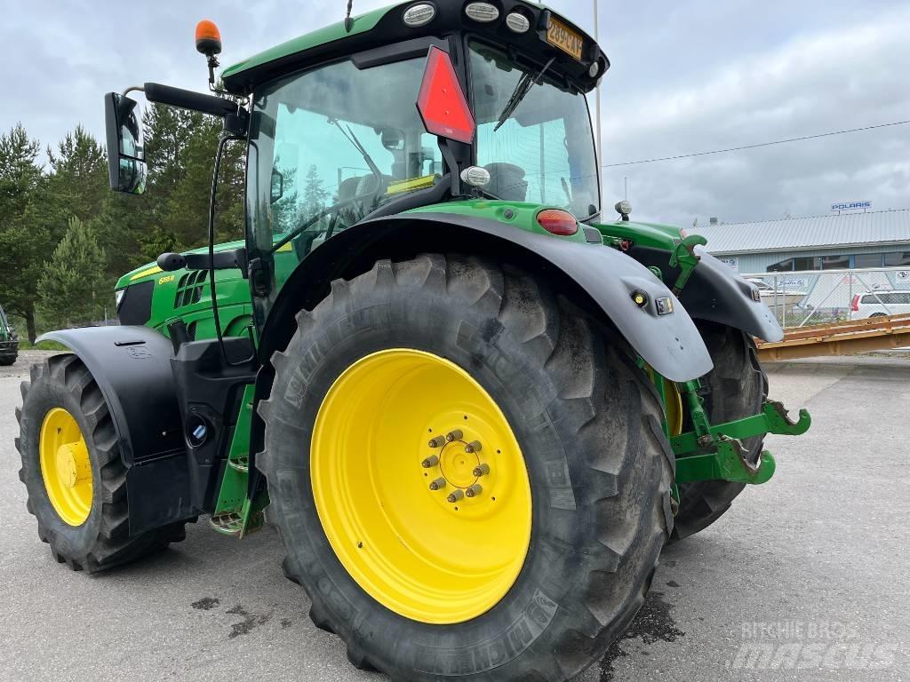 John Deere 6155R Traktory