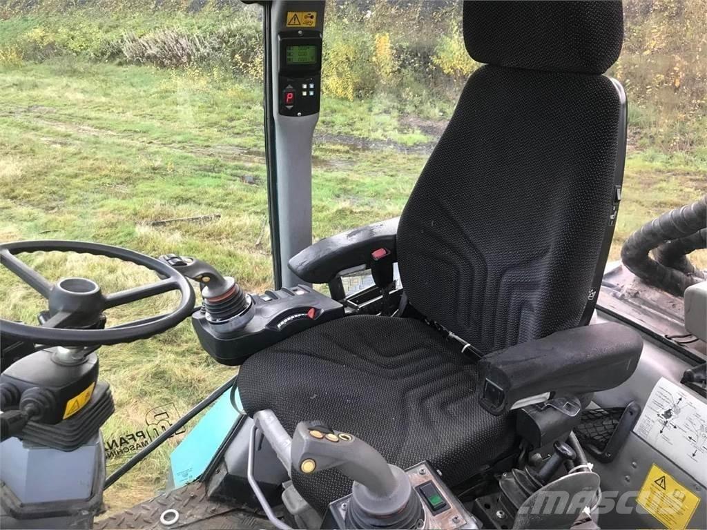 PM Trac 2355 Další