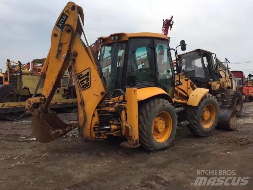 JCB 4cx Rýpadlo-nakladače