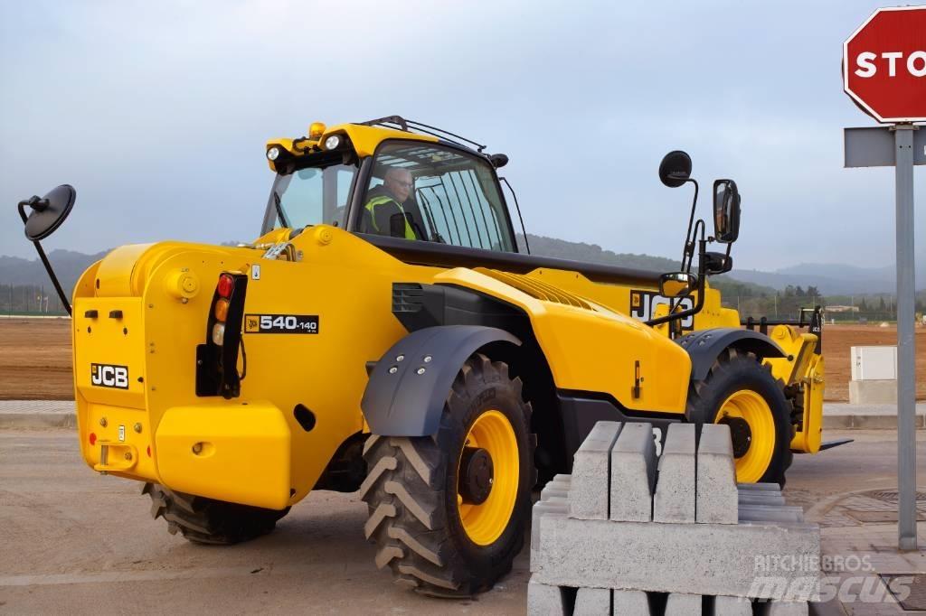 JCB 540-140 Teleskopické manipulátory