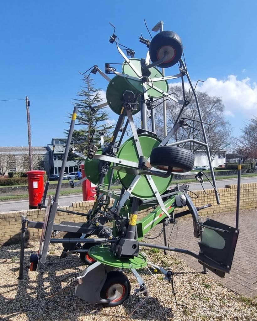 Fendt Lotus 770 Obraceče a shrabovače sena