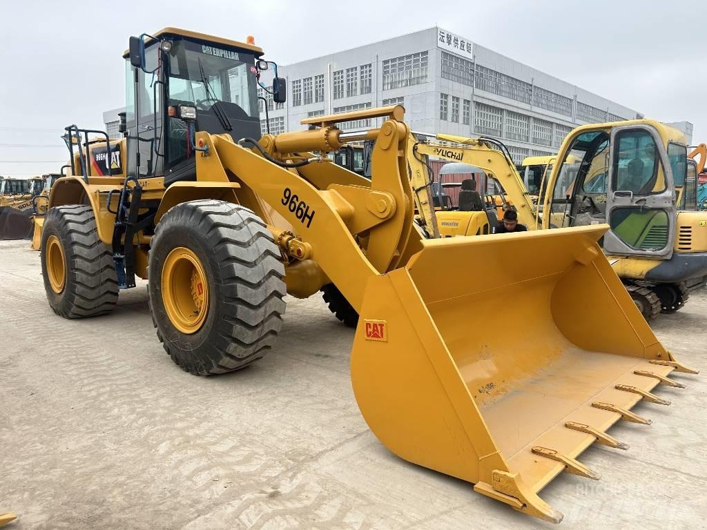 CAT 966 H Kolové nakladače