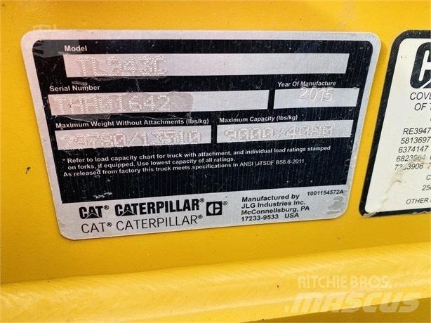 CAT TL 943 C Teleskopické manipulátory