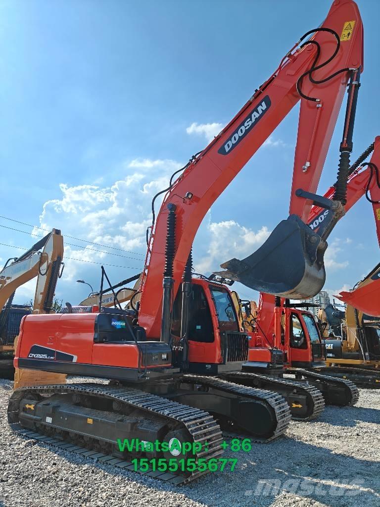 Doosan 225 LCA Pásová rýpadla
