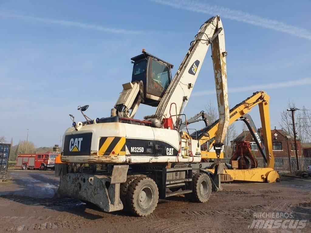 CAT M 325 D MH Stroje pro manipulaci s odpadem