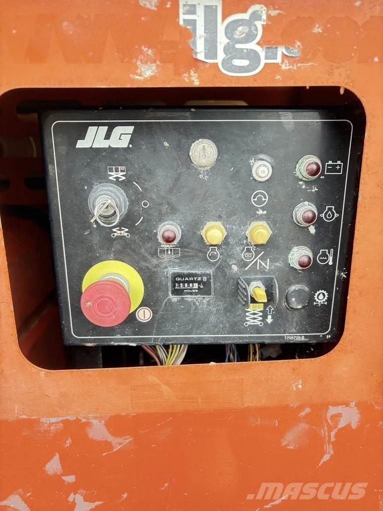 JLG 260 mrt Nůžková zvedací plošina