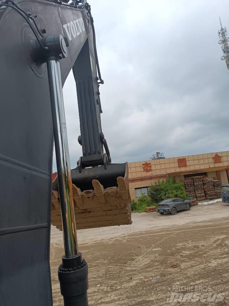 Volvo EC350DL Pásová rýpadla