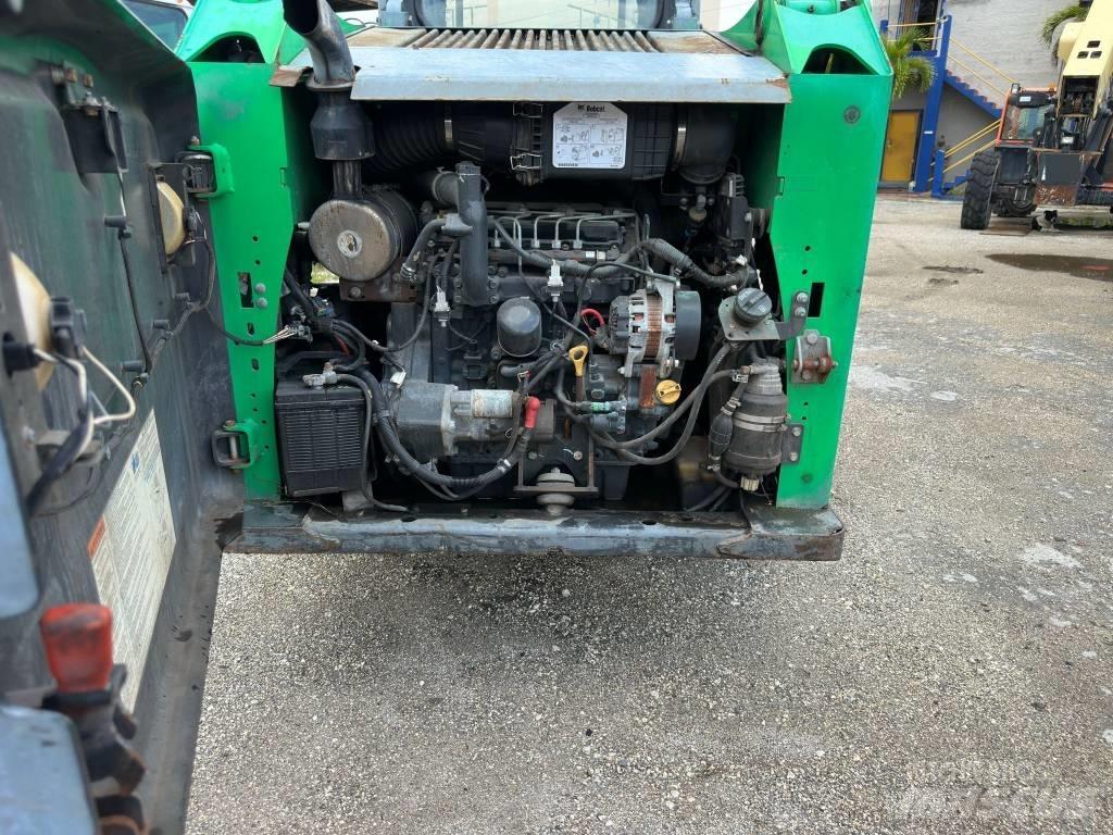 Bobcat S 550 Smykem řízené nakladače
