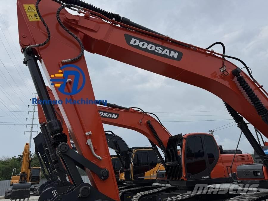 Doosan DX 225 LC-9C Pásová rýpadla