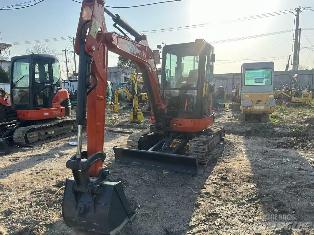 Kubota U 35 Mini rýpadla < 7t