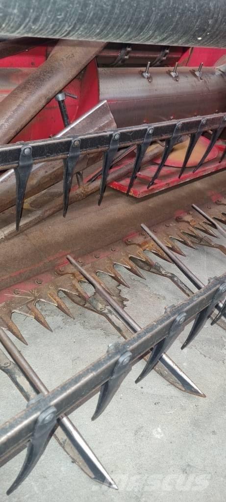 Massey Ferguson 22 Sklízecí mlátičky