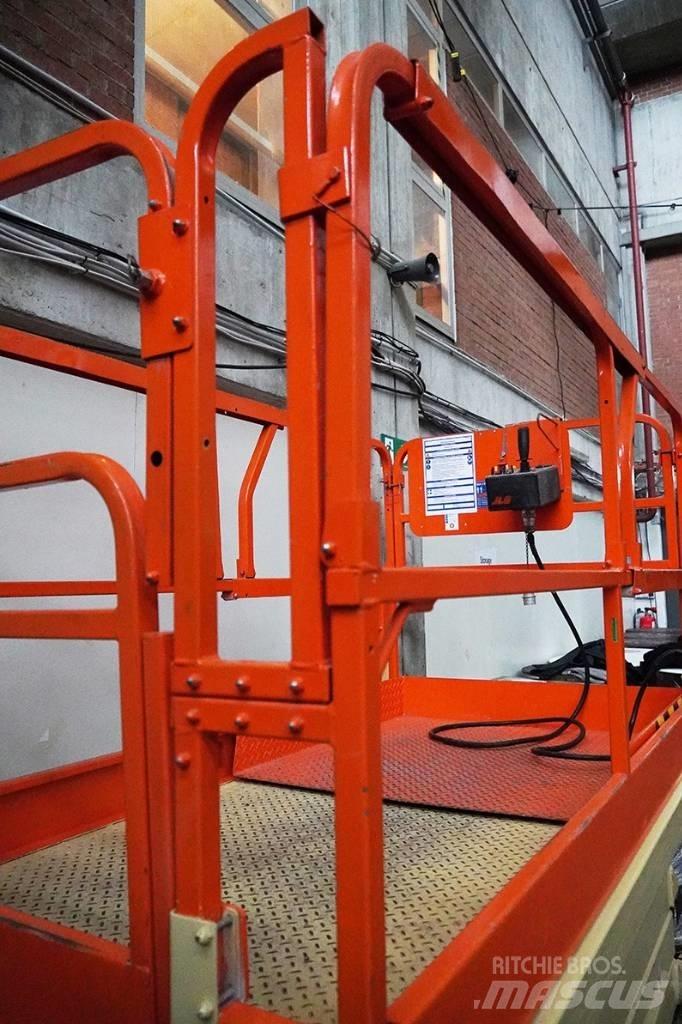 JLG 3246 ES Nůžková zvedací plošina