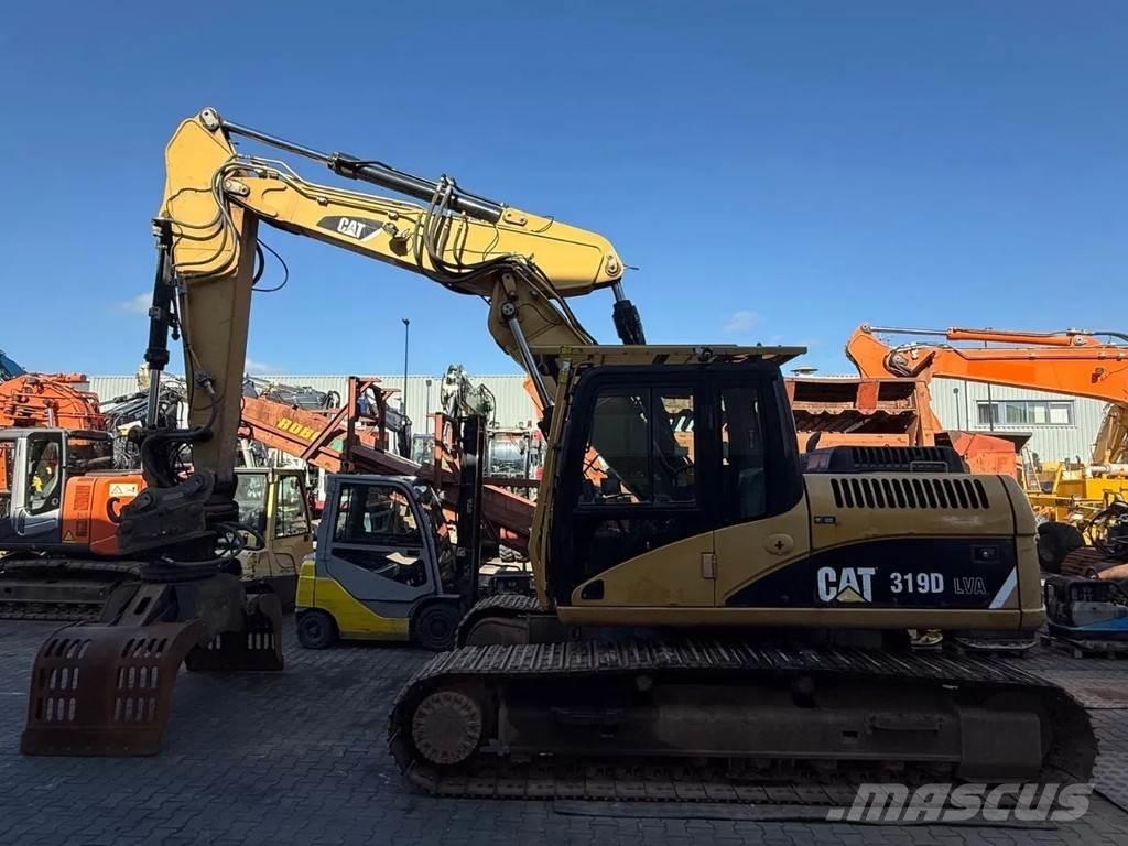 CAT 319D Pásová rýpadla