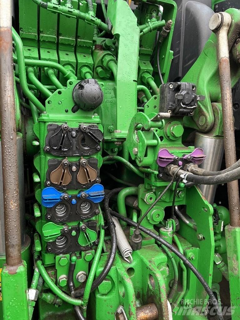 John Deere 6175 R Traktory