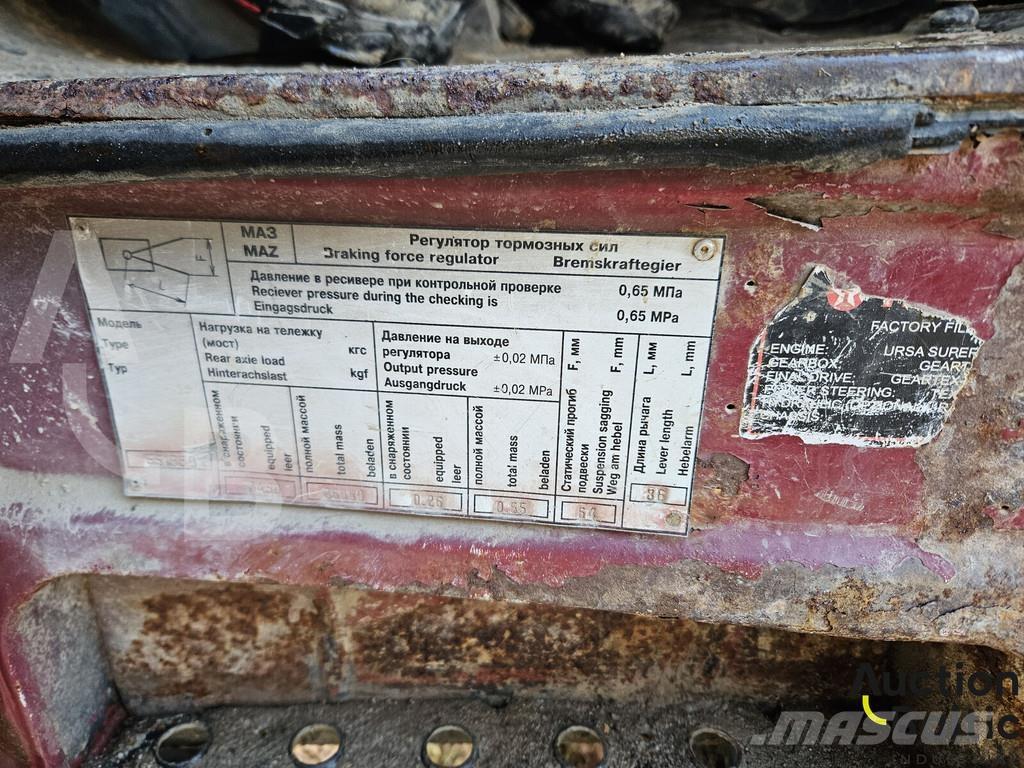 MAZ 551669 Sklápěče