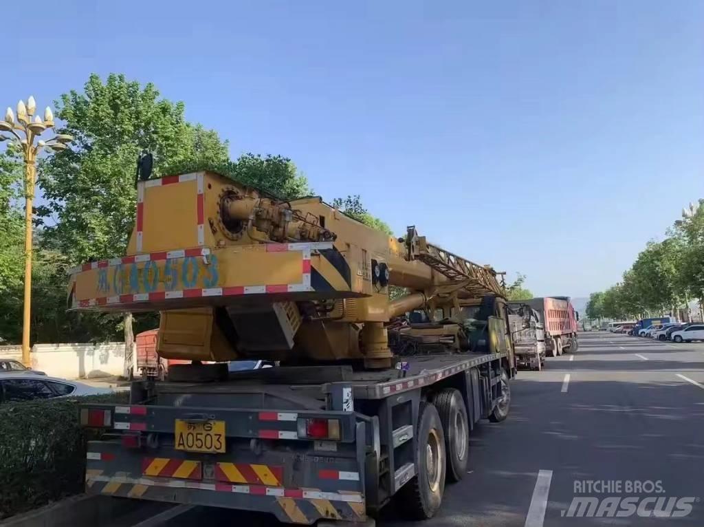 XCMG XZJ5305JQZ20 Univerzální terénní jeřáby