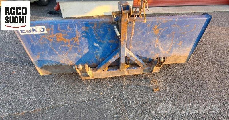 Esko TAKAKAUHA 200 Další