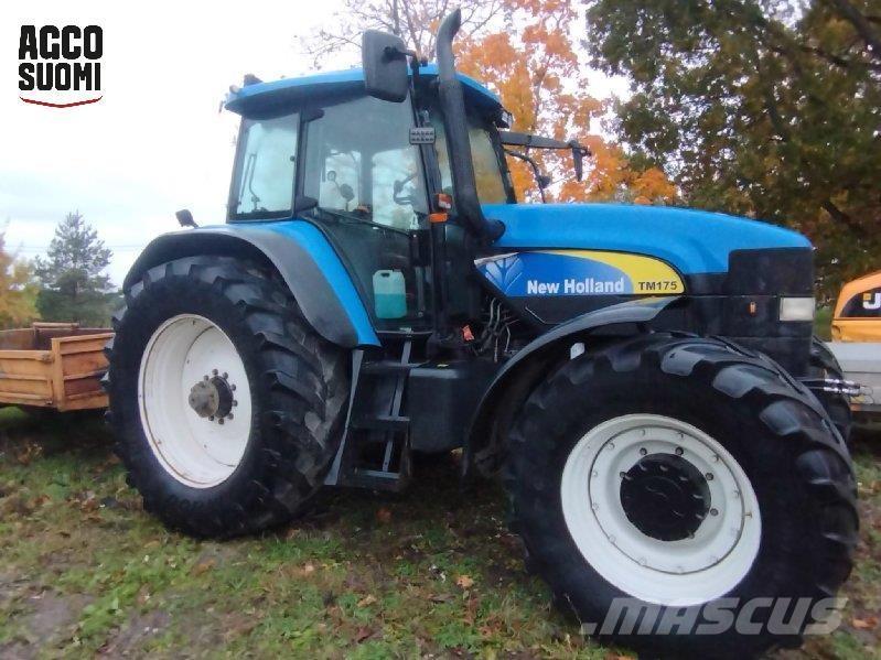 New Holland TM175 Traktory