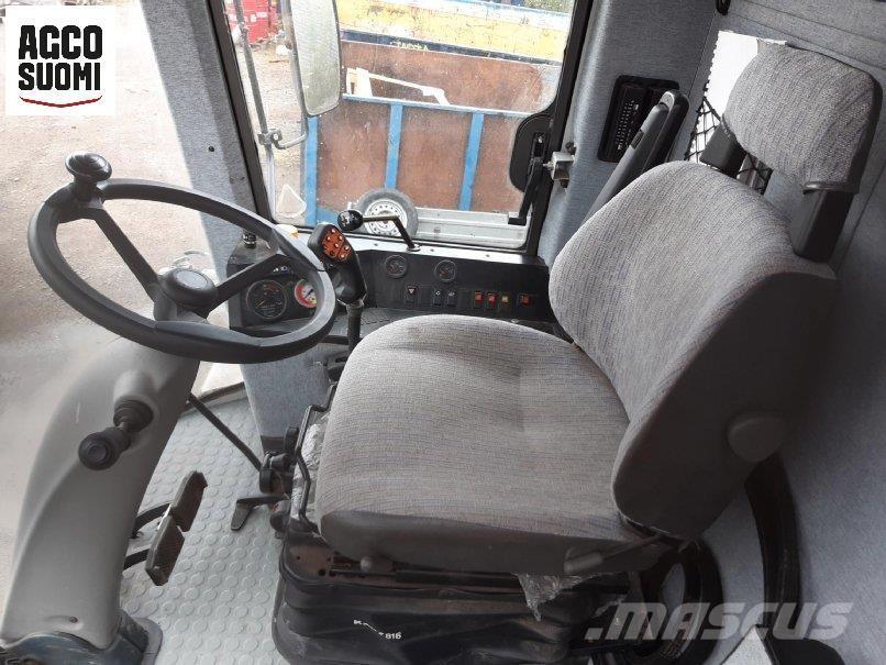 Sampo-Rosenlew 2045 Sklízecí mlátičky