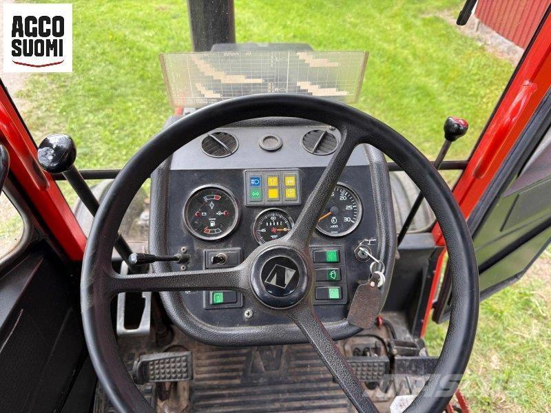 Valmet 405 -2 Traktory