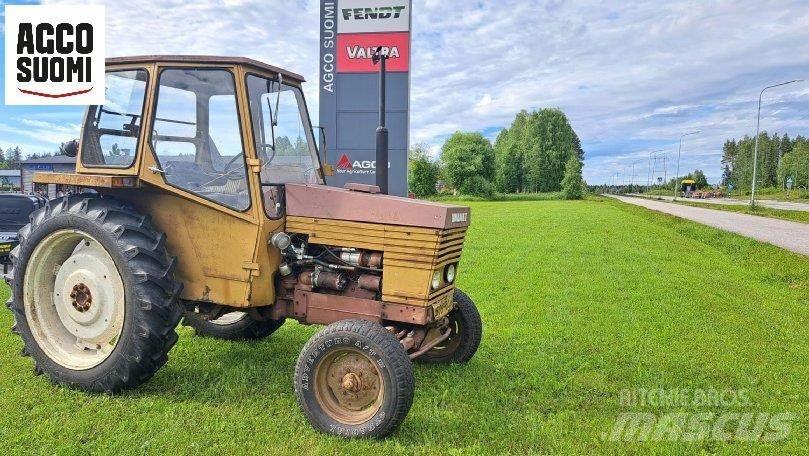 Valmet 502 2WD Traktory