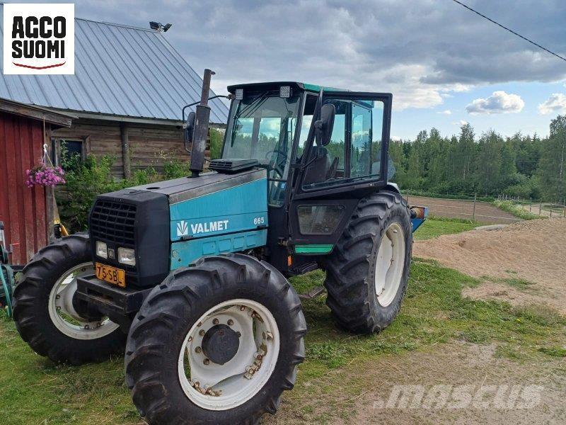 Valmet 665 Traktory