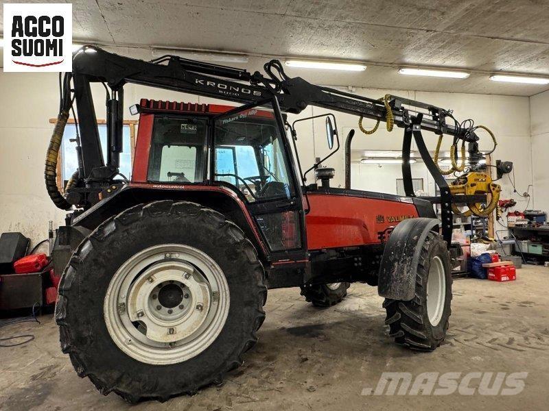 Valmet 8400 Traktory